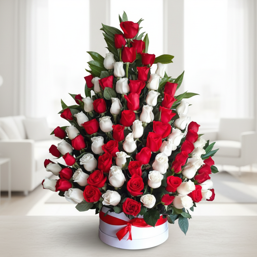 luxury arrangement with red and white roses for delivery in bogota colombia