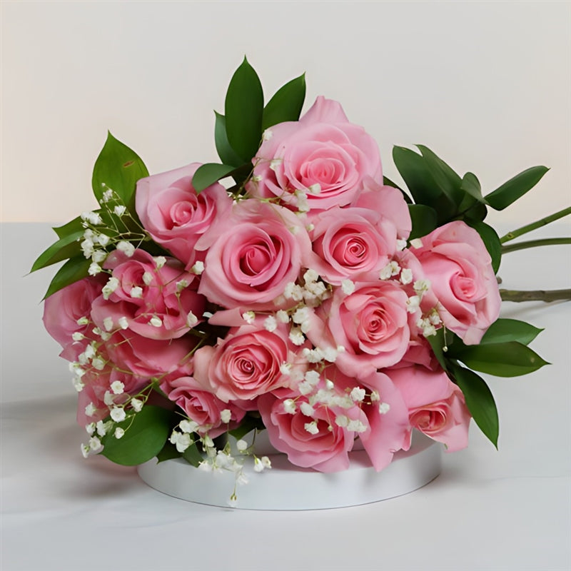 Bouquet of 12 Pink Roses, Wrapped with Ribbon – Delivery to All Cities in Colombia