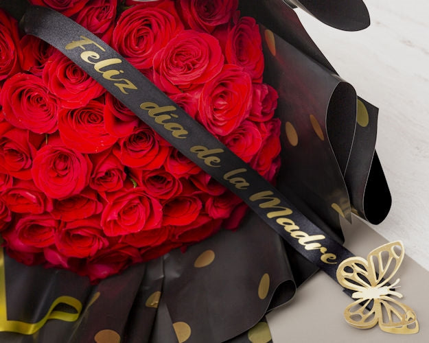 LOVE OF MOM BOUQUET