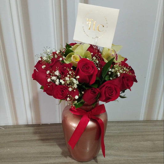 24 Red Roses with Orchid in Red Vase – Medellín Delivery