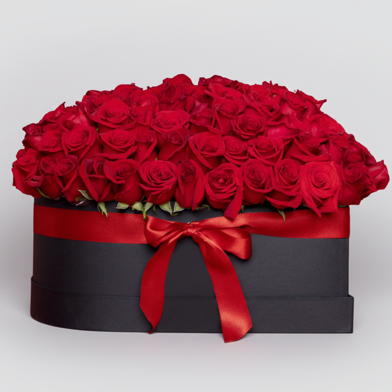 Heart-Shaped Arrangement with 200 Premium Red Roses – Medellín