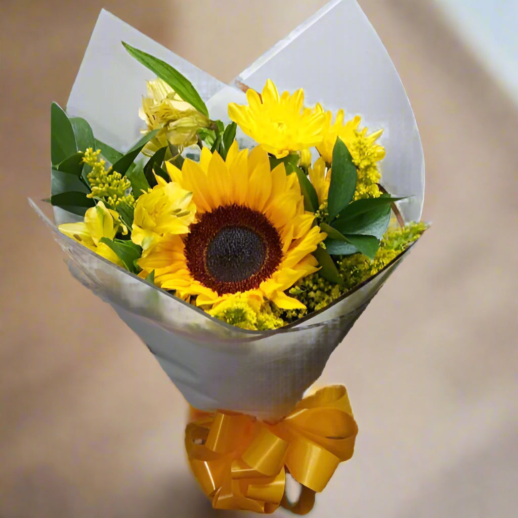 🌻 Bright Yellow Flower Bouquet – Same-Day Delivery in Valledupar for Just $25! 🌼