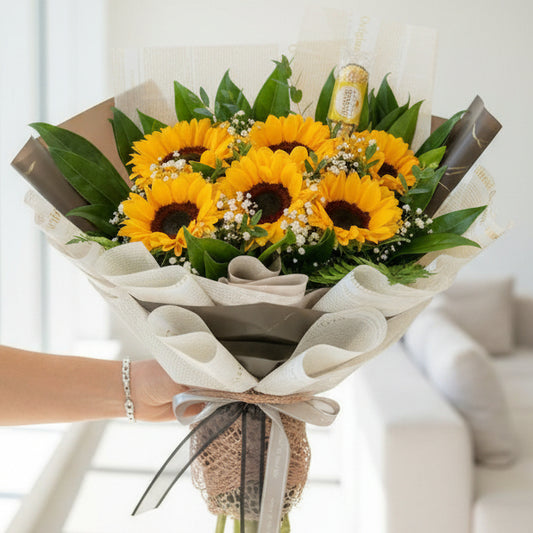 Premium sunflower bouquet with Ferrero Rocher chocolates for delivery in Rionegro, Marinilla, Llano Grande, La Ceja and El Carmen de Viboral Antioquia Colombia