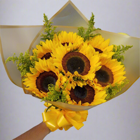 Bright sunflower bouquet with yellow ribbon – Fresh flowers delivery in Acacías, Meta